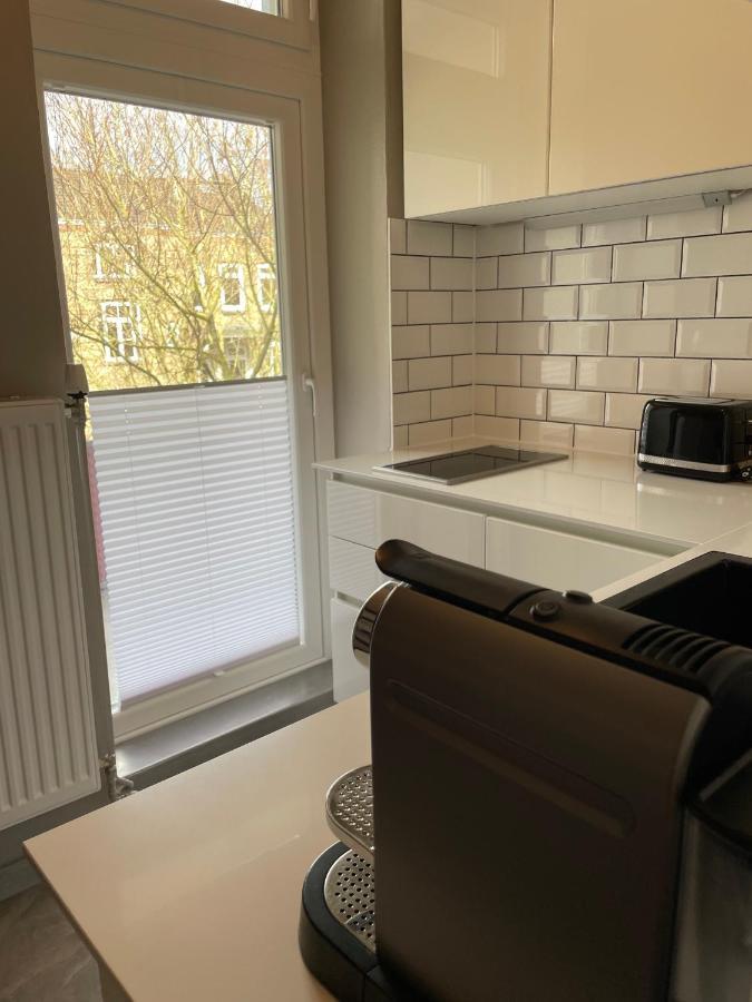 Altbaucharme Deluxe Mit Balkon In Zentraler Lage Appartement Kiel Buitenkant foto